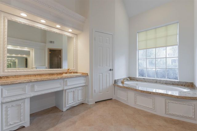 5230 Norborne Lane, Houston, TX 77069