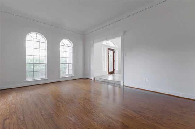 5230 Norborne Lane, Houston, TX 77069