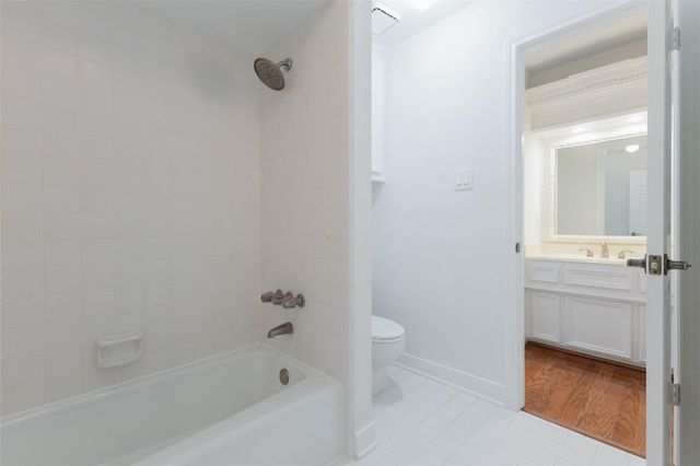 5230 Norborne Lane, Houston, TX 77069