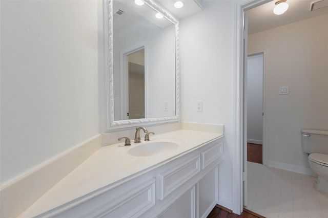 5230 Norborne Lane, Houston, TX 77069