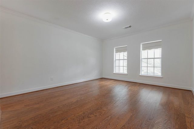 5230 Norborne Lane, Houston, TX 77069