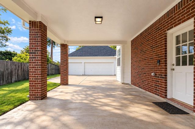 5230 Norborne Lane, Houston, TX 77069