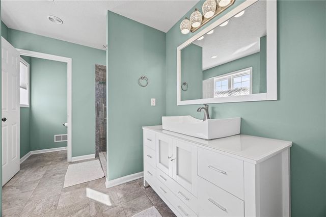 1381 Meadow Breeze Lane, Webster, NY 14580