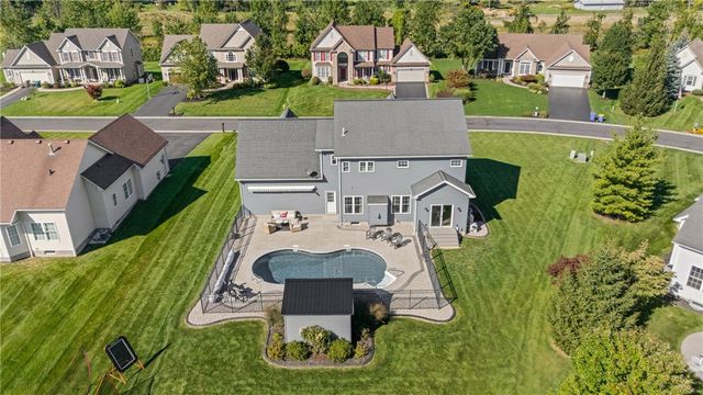 1381 Meadow Breeze Lane, Webster, NY 14580