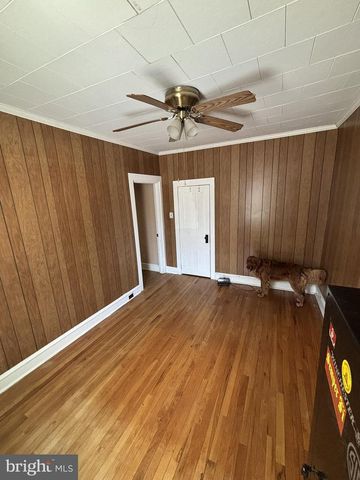 503 E LOCUST ST, Fleetwood, PA 19522