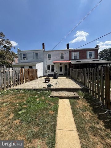 503 E LOCUST ST, Fleetwood, PA 19522