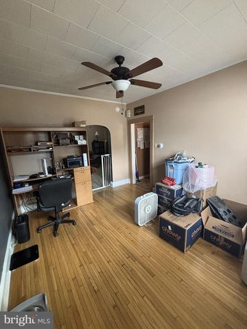 503 E LOCUST ST, Fleetwood, PA 19522