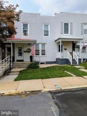 503 E LOCUST ST, Fleetwood, PA 19522