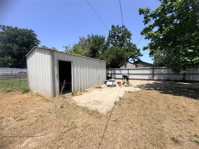 1201 SW 49th Street, Oklahoma City, OK 73109