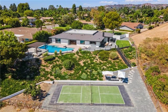 18512 Lincoln Cir, Villa Park, CA 92861