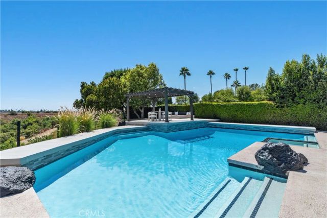18512 Lincoln Cir, Villa Park, CA 92861