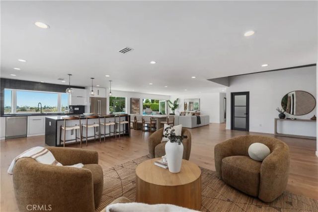 18512 Lincoln Cir, Villa Park, CA 92861
