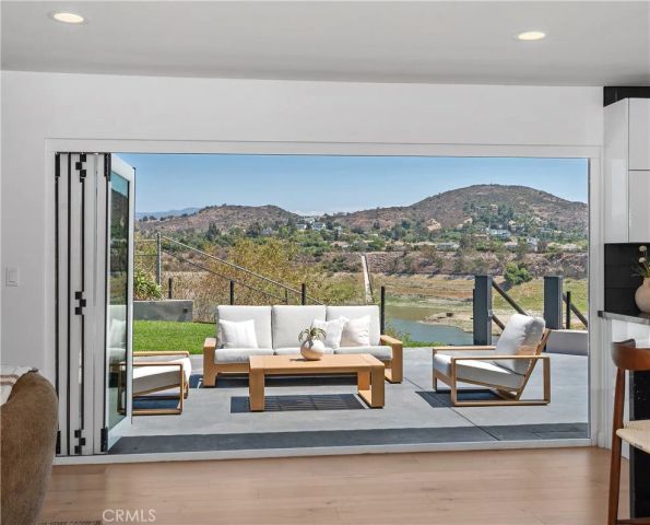 18512 Lincoln Cir, Villa Park, CA 92861