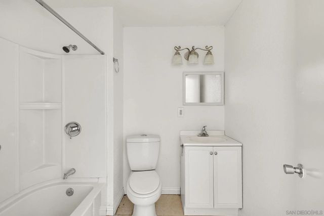 3103-3105 Central, San Diego, CA 92105
