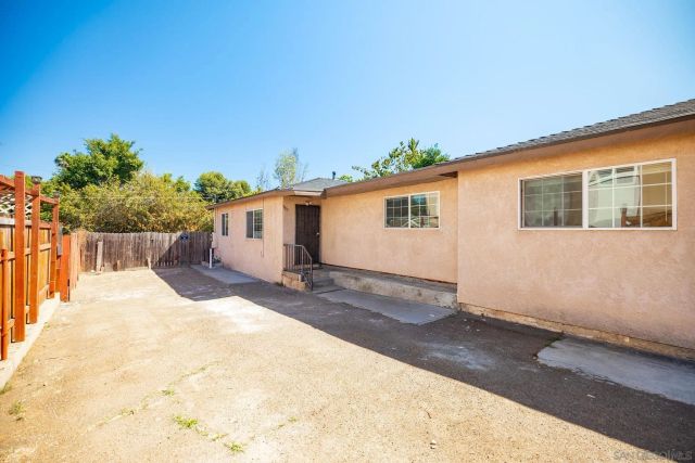 3103-3105 Central, San Diego, CA 92105