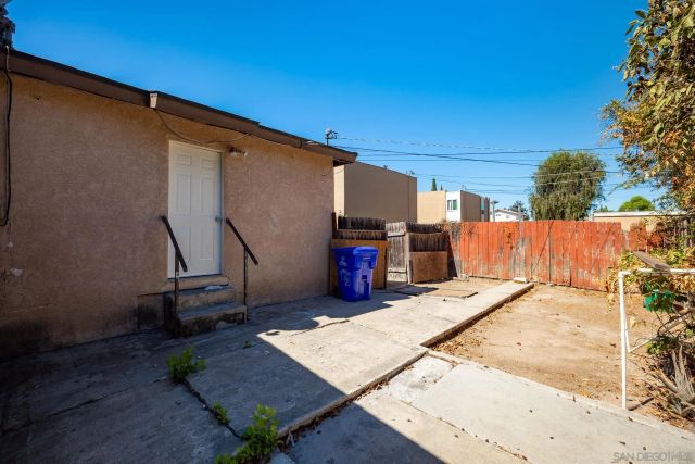 3103-3105 Central, San Diego, CA 92105