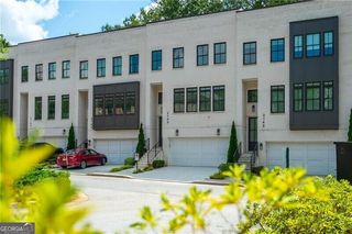 2145 Druid Fields Lane, Decatur, GA 30033