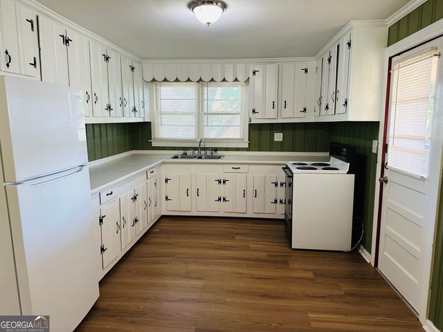 110 N Chilton Crescent, Lagrange, GA 30240