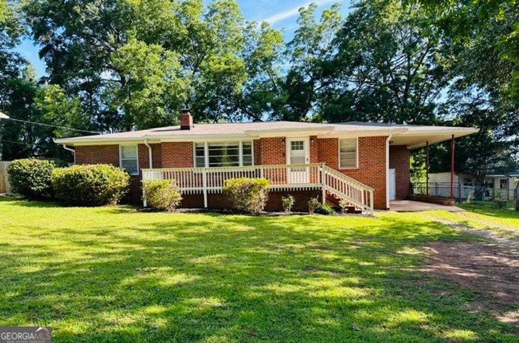 110 N Chilton Crescent, Lagrange, GA 30240
