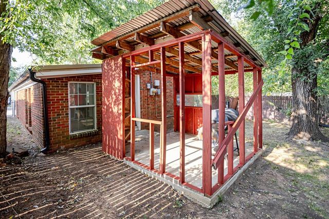1310 E Parker Street, Shawnee, OK 74801