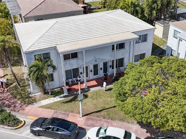 8100 Crespi Blvd 3, Miami Beach, FL 33141