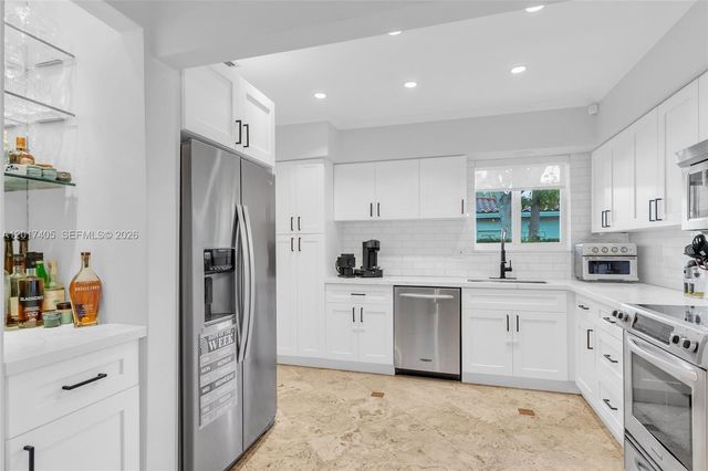1425 Venetia Ave, Coral Gables, FL 33134