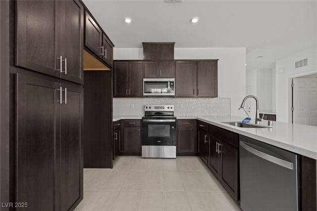 558 Jefferson Lane, Mesquite, NV 89027