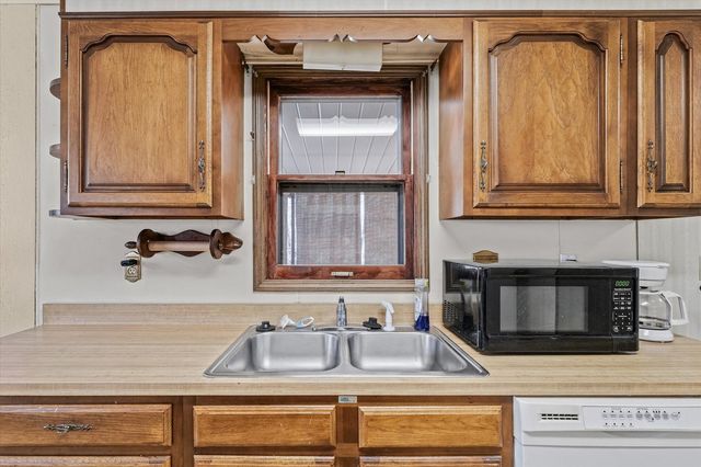 646 N Cove Court, Decatur, IL 62521