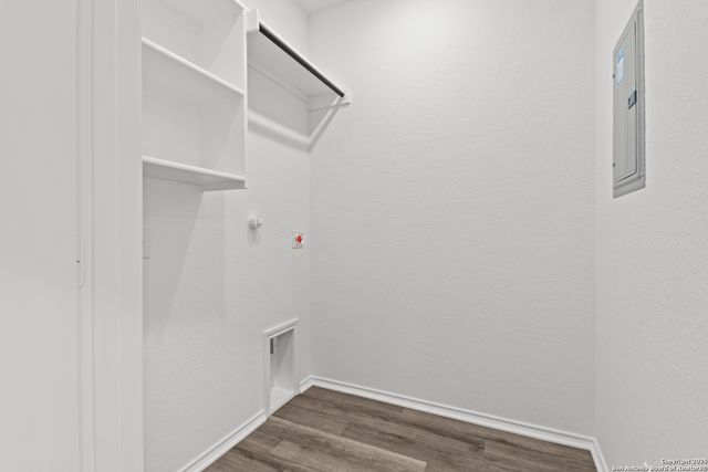 2432 Barkey Springs, San Antonio, TX 78245