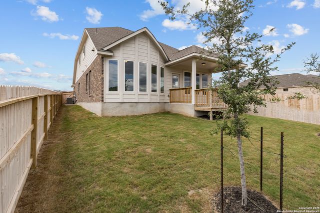 2432 Barkey Springs, San Antonio, TX 78245