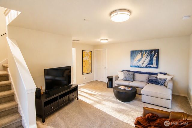 12415 6th Avenue NW, Gig Harbor, WA 98332