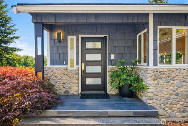 12415 6th Avenue NW, Gig Harbor, WA 98332