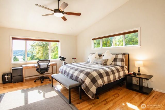 12415 6th Avenue NW, Gig Harbor, WA 98332