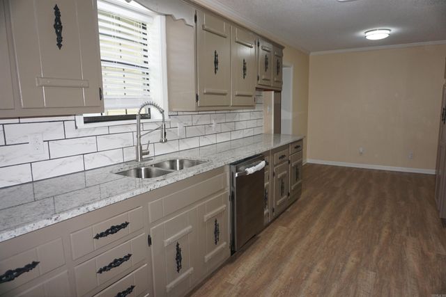 468 Honey Hill Road, Searcy, AR 72143