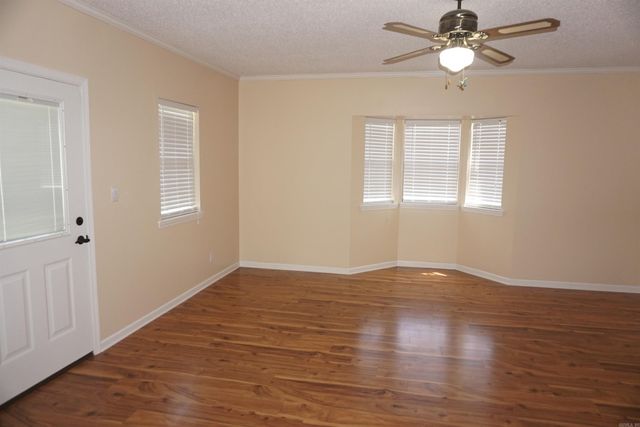 468 Honey Hill Road, Searcy, AR 72143