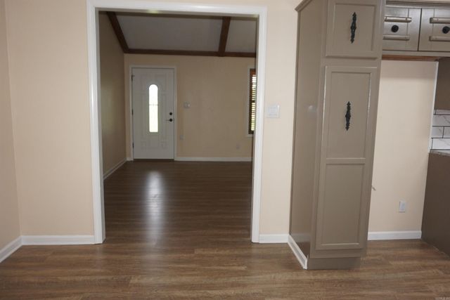 468 Honey Hill Road, Searcy, AR 72143