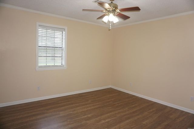 468 Honey Hill Road, Searcy, AR 72143