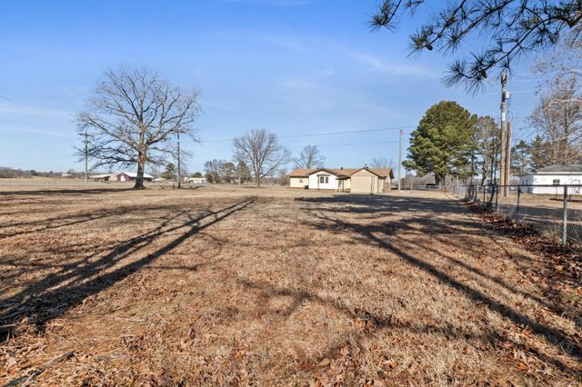 468 Honey Hill Road, Searcy, AR 72143
