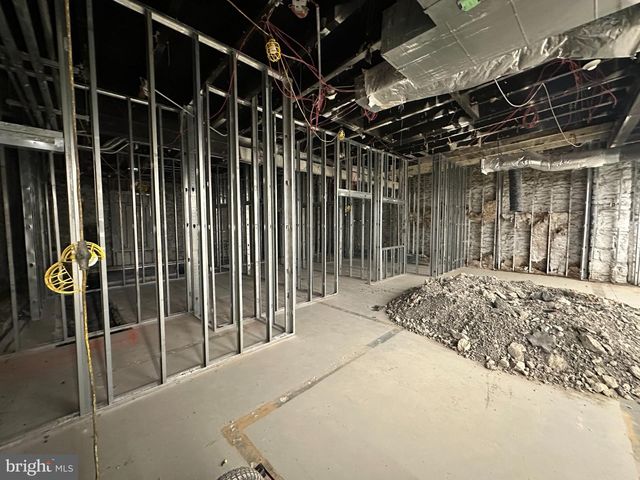 4026 MAIN ST, Philadelphia, PA 19127