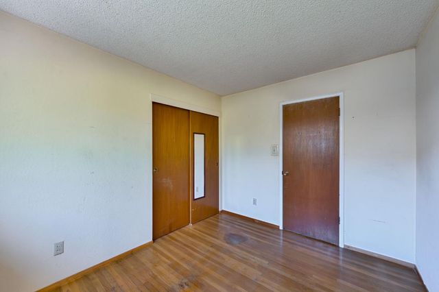 6737 21st St, Sacramento, CA 95822