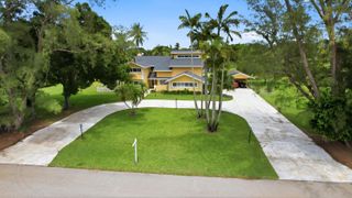 10400 W Tara Boulevard, Boynton Beach, FL 33437