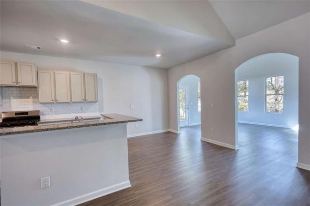 210 Park Place Trail, Social Circle, GA 30025