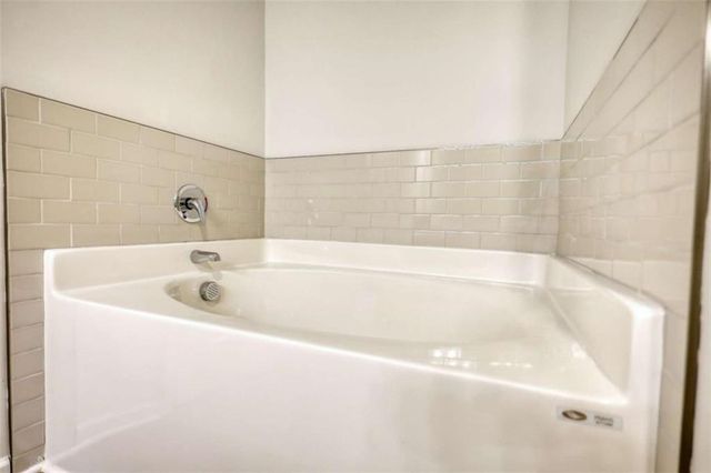 210 Park Place Trail, Social Circle, GA 30025