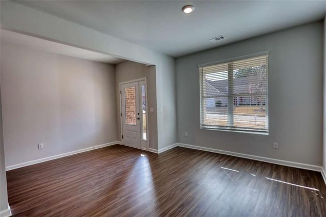 210 Park Place Trail, Social Circle, GA 30025