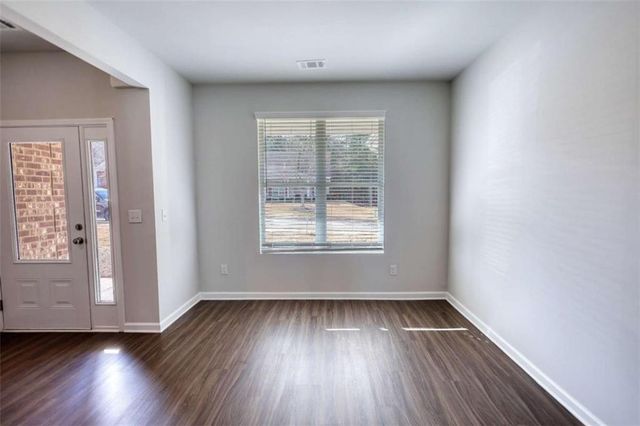 210 Park Place Trail, Social Circle, GA 30025