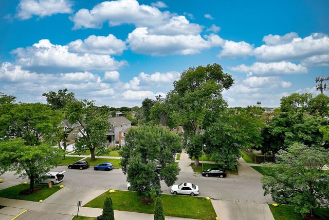 2325 N Neva Avenue 401B, Chicago, IL 60707