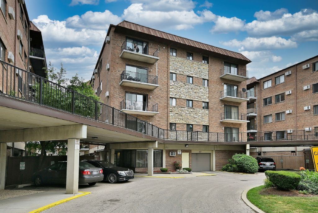 2325 N Neva Avenue 401B, Chicago, IL 60707