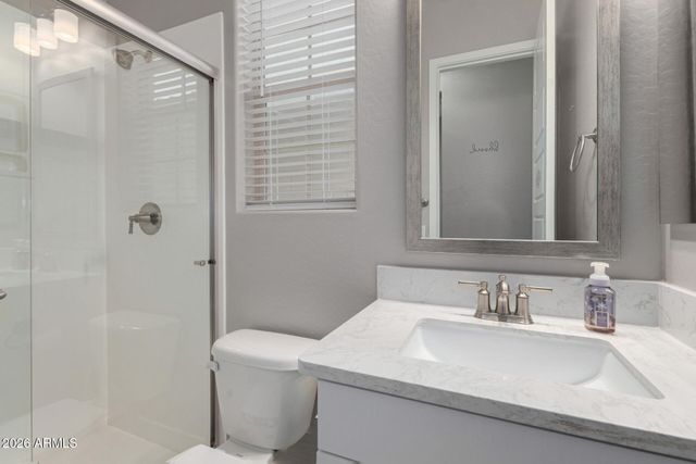 715 E SILVER FOX Way, Phoenix, AZ 85048