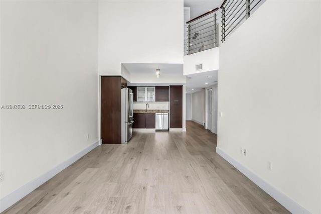 41 SE 5th St 1709, Miami, FL 33131