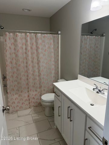 123 Graystone Ct, Bardstown, KY 40004